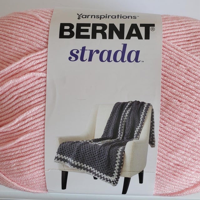 Bernat Blanket Yarn, Tan Pink